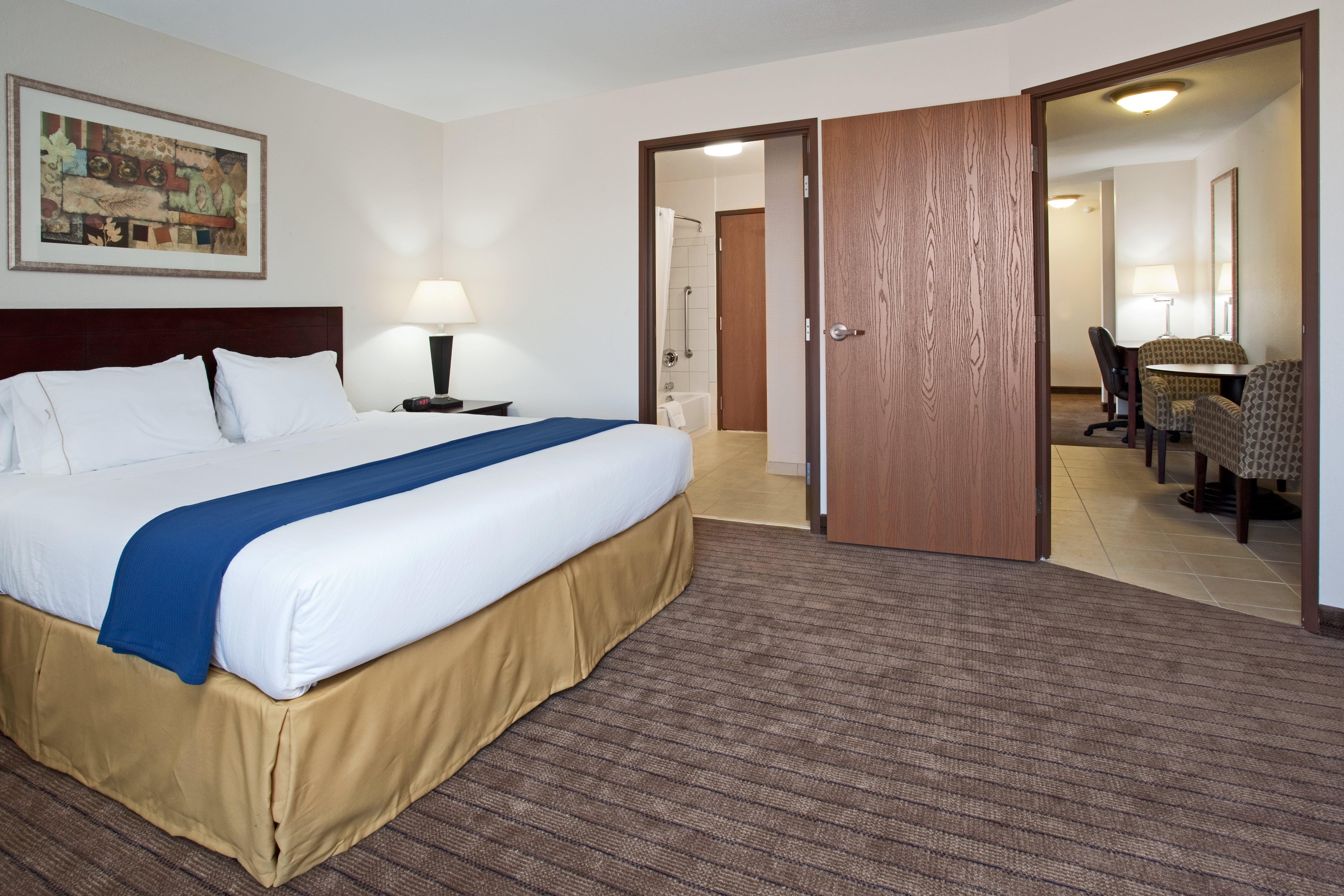 Holiday Inn Express & Suites Buffalo, An Ihg Hotel Værelse billede